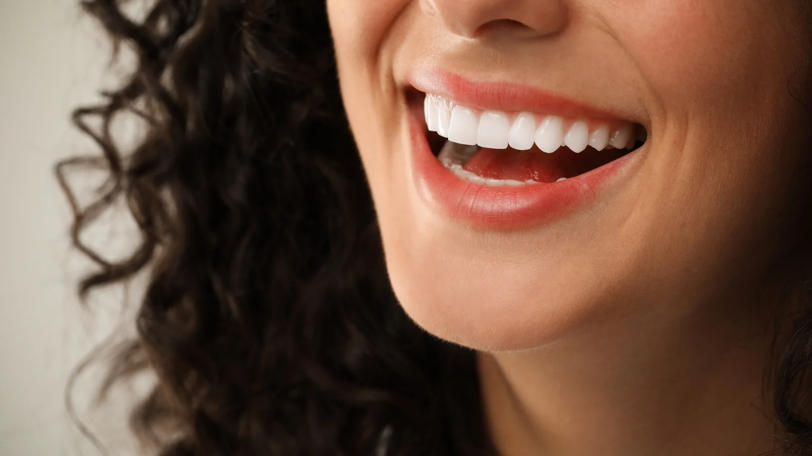 Veneers vs. Crowns: What Are the Pros and Cons of Each?